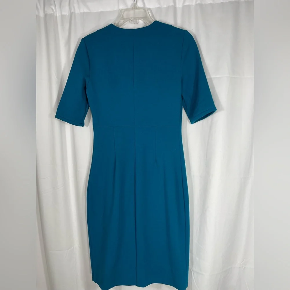 Diane Von Furstenberg Saturn Teal Short Sleeve Sheath Dress.